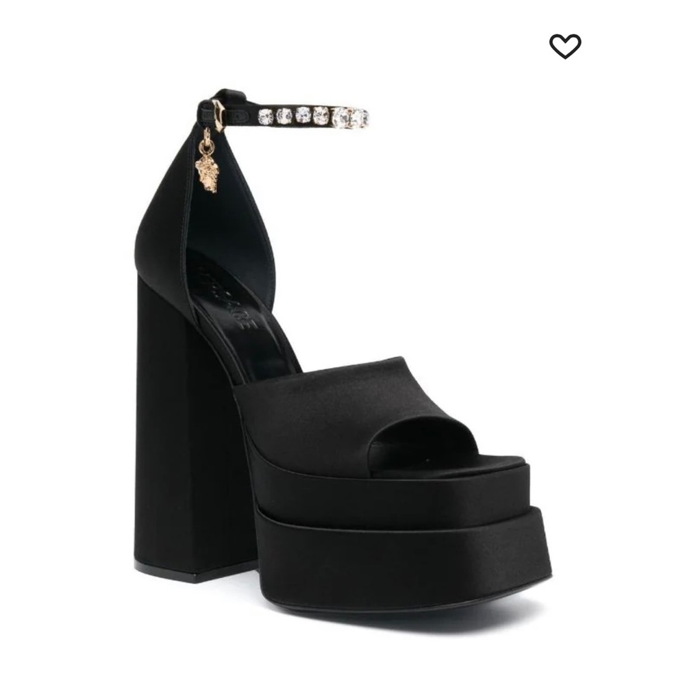 NIB Versace Medusa charm platform sandal size 6